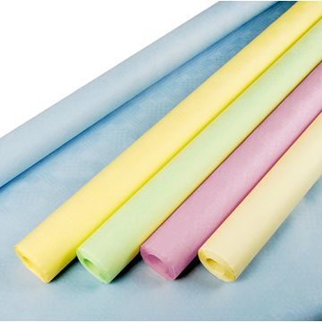 Nappe damassée 8 m x 1 m couleurs assorties